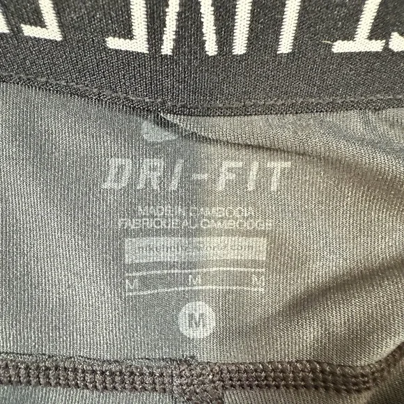 Nike Dri-Fit‎ Tights Womens Medium Black Run Fast Live Fearless Spotted Workout - Picture 7 of 15